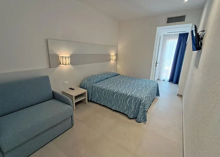 Ξενοδοχείο Crystal 4*